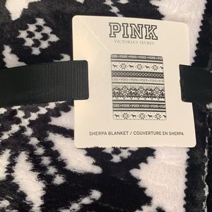 Brand new pink Sherpa blanket
